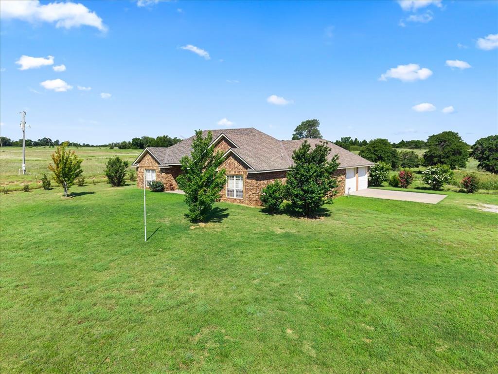 388 E County Road 1470 Property Photo 41