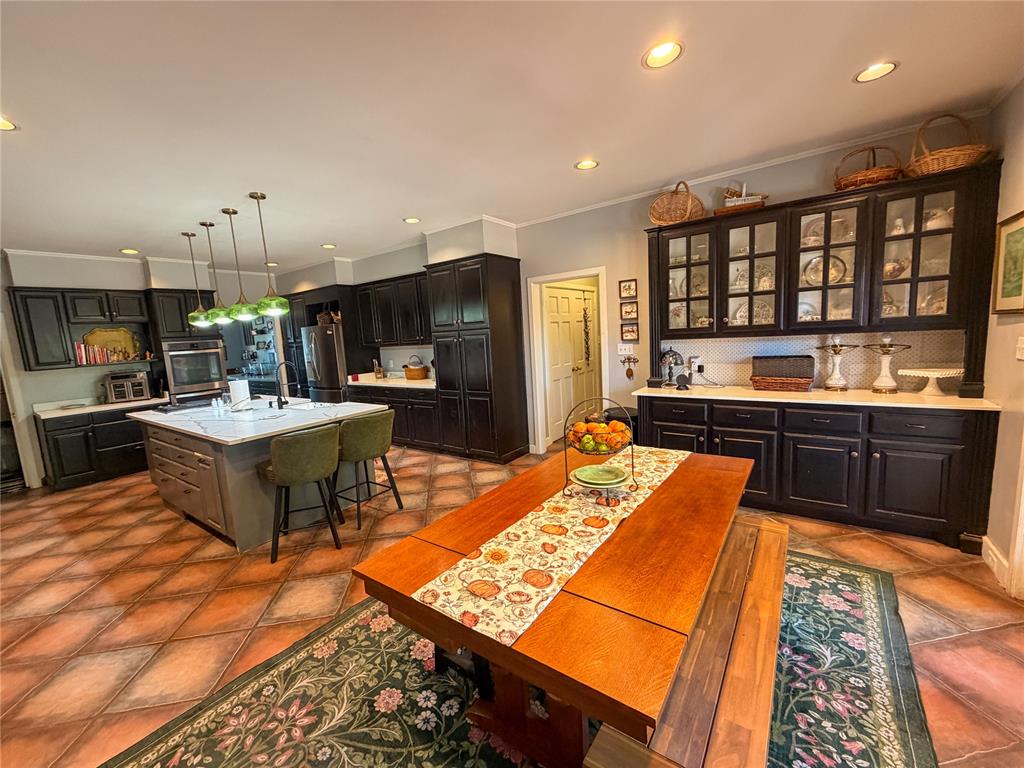 4205 N Upper Lake Drive Property Photo 4