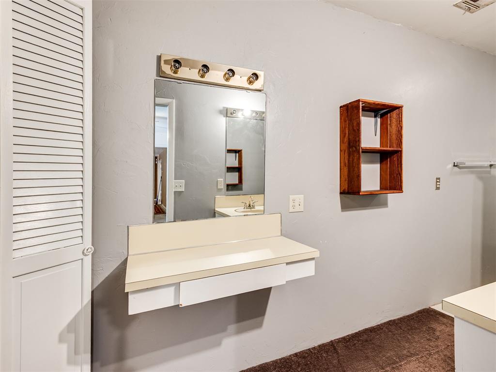 2278 County Road 1270 Property Photo 16