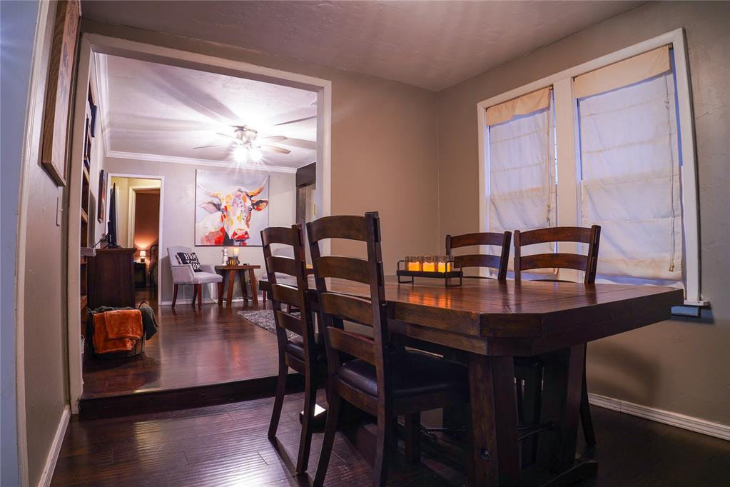 924 N Ash Street Property Photo 15