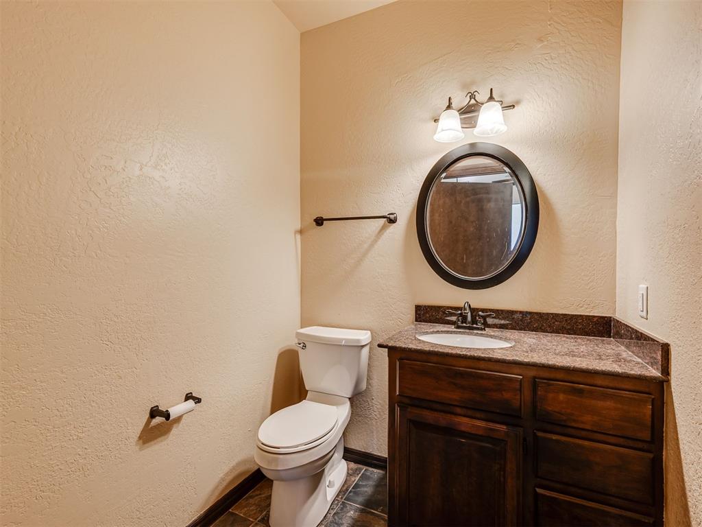 501 N Hogan Avenue Property Photo 6