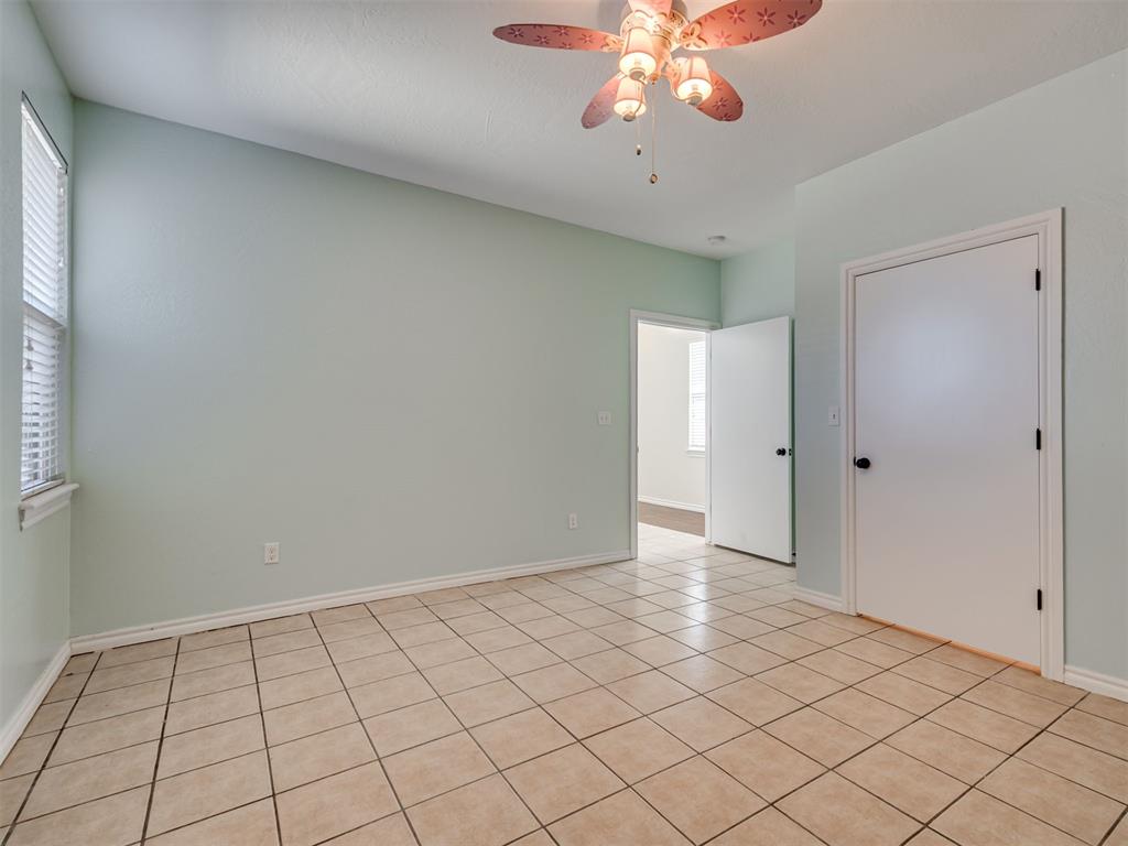 501 N Hogan Avenue Property Photo 13