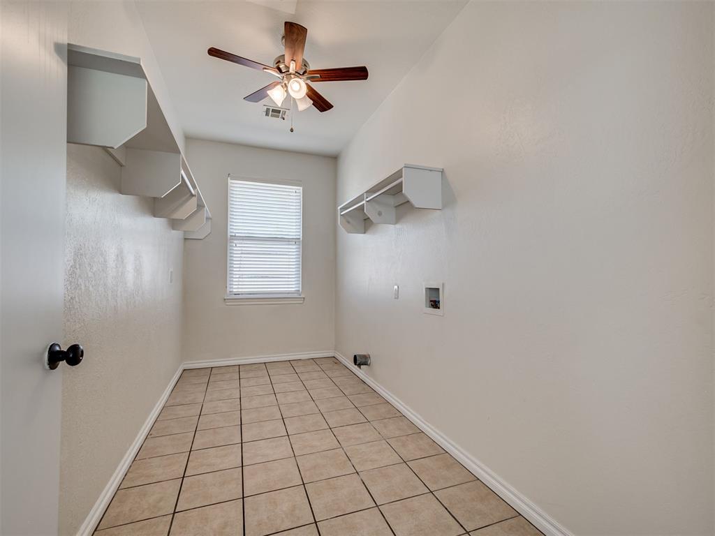 501 N Hogan Avenue Property Photo 16