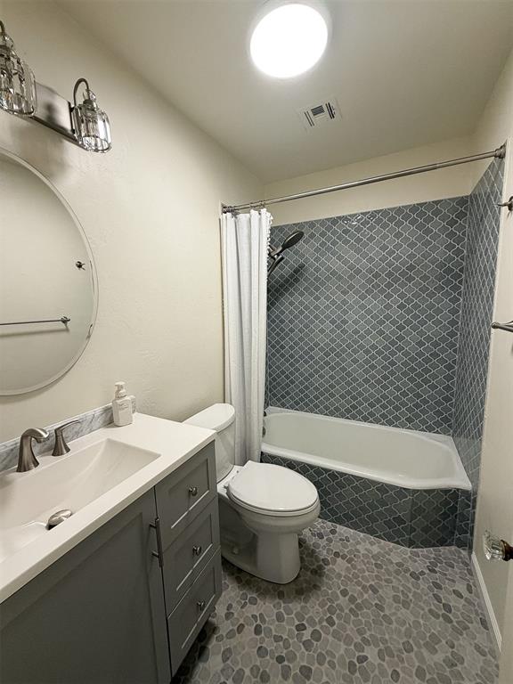 201 W Lockheed Drive Property Photo 6