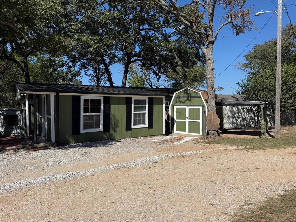 36441 Lakeside Drive Property Photo 2