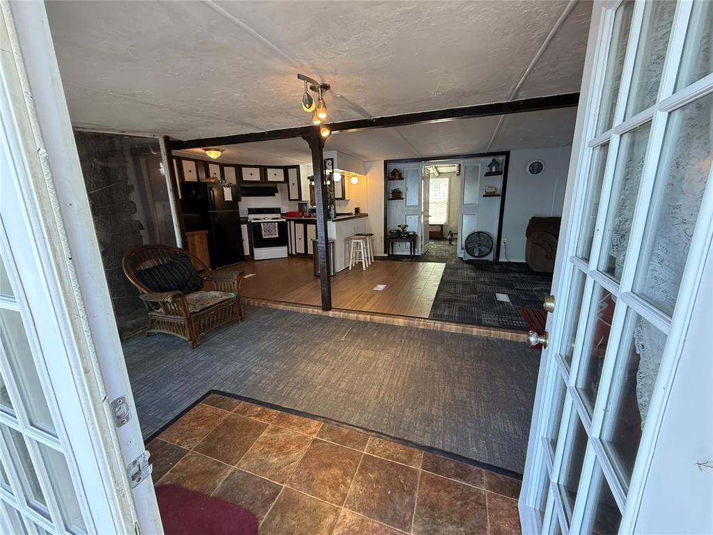 36441 Lakeside Drive Property Photo 4