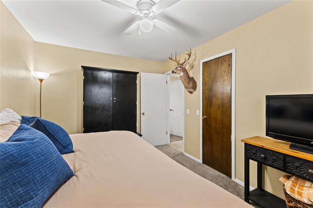 2001 E Serenade Street Property Photo 16