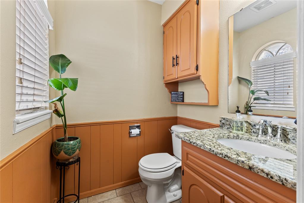 2001 E Serenade Street Property Photo 19