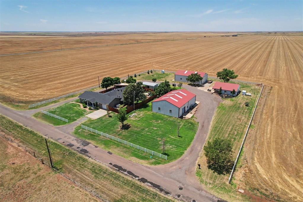 15785 N 1700 Road Property Photo 1