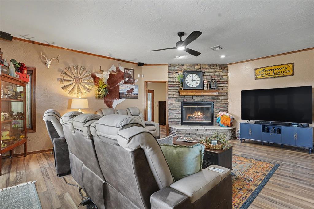 15785 N 1700 Road Property Photo 11