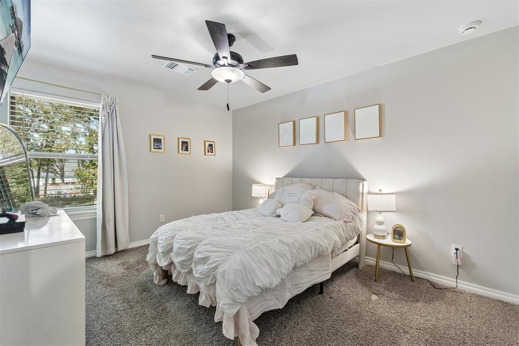 14108 Willow Lane Property Photo 24