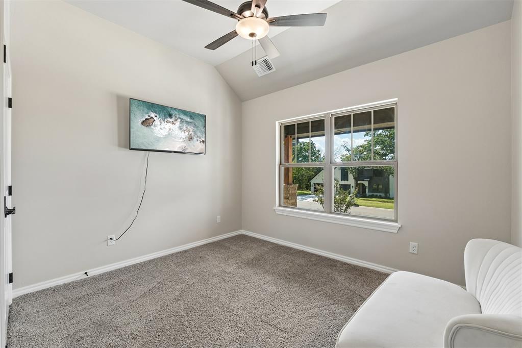 14108 Willow Lane Property Photo 28
