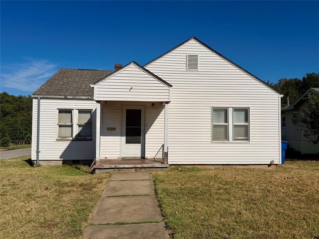 1701 S 16th Street Property Photo 1