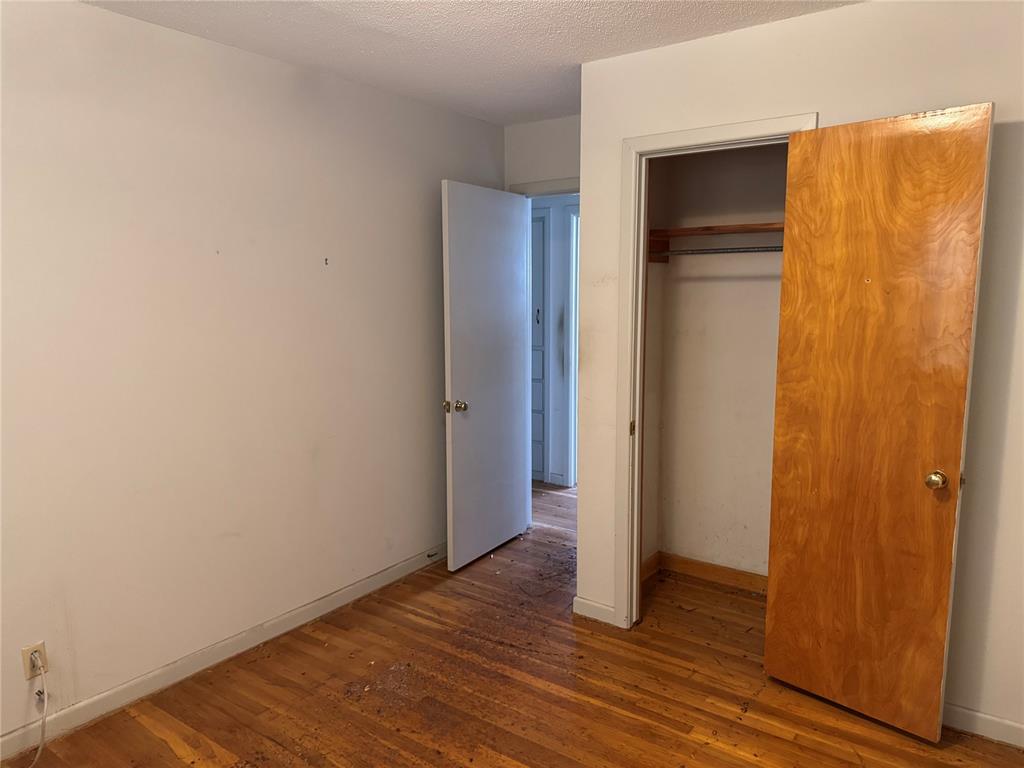 518 Lakeside Drive Property Photo 9