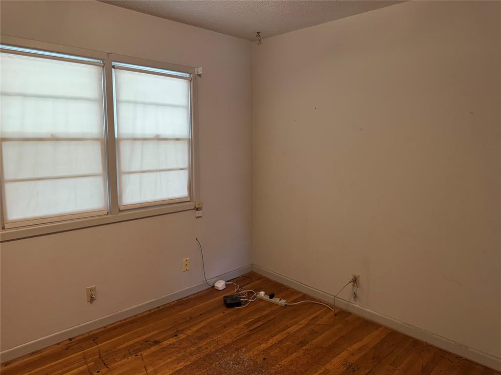 518 Lakeside Drive Property Photo 10