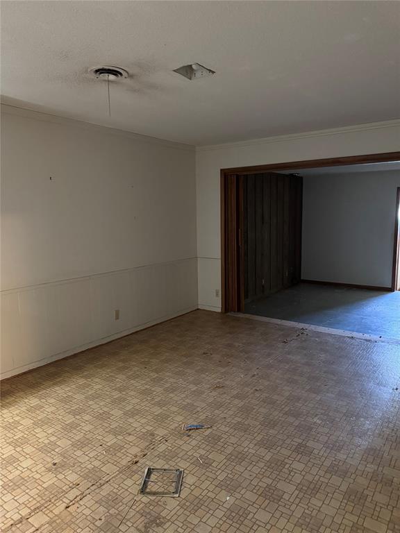 518 Lakeside Drive Property Photo 13