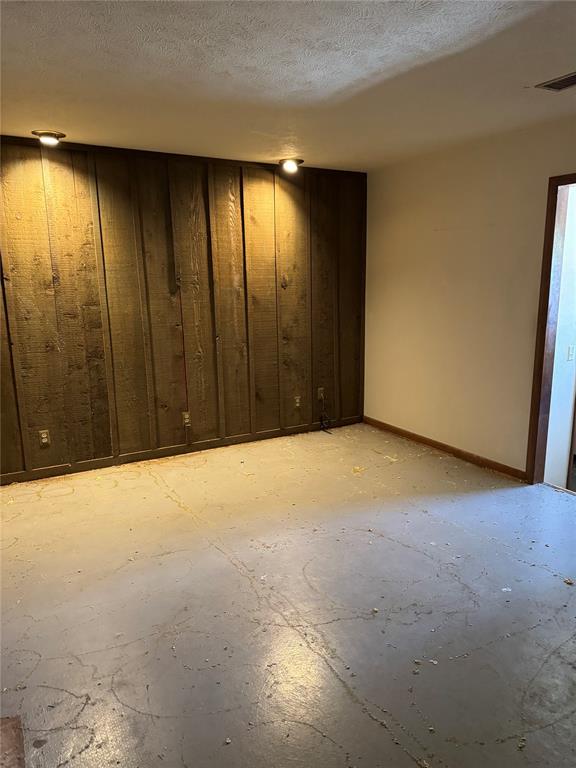 518 Lakeside Drive Property Photo 15