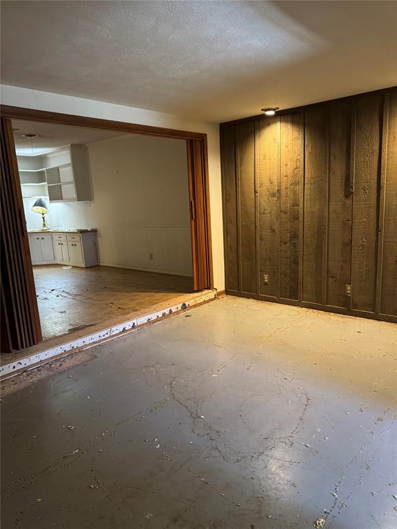 518 Lakeside Drive Property Photo 16