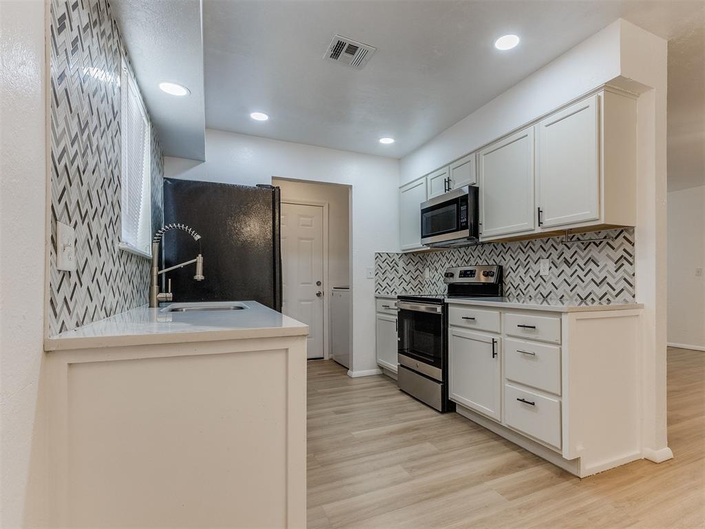 405 Woodland Drive Property Photo 1