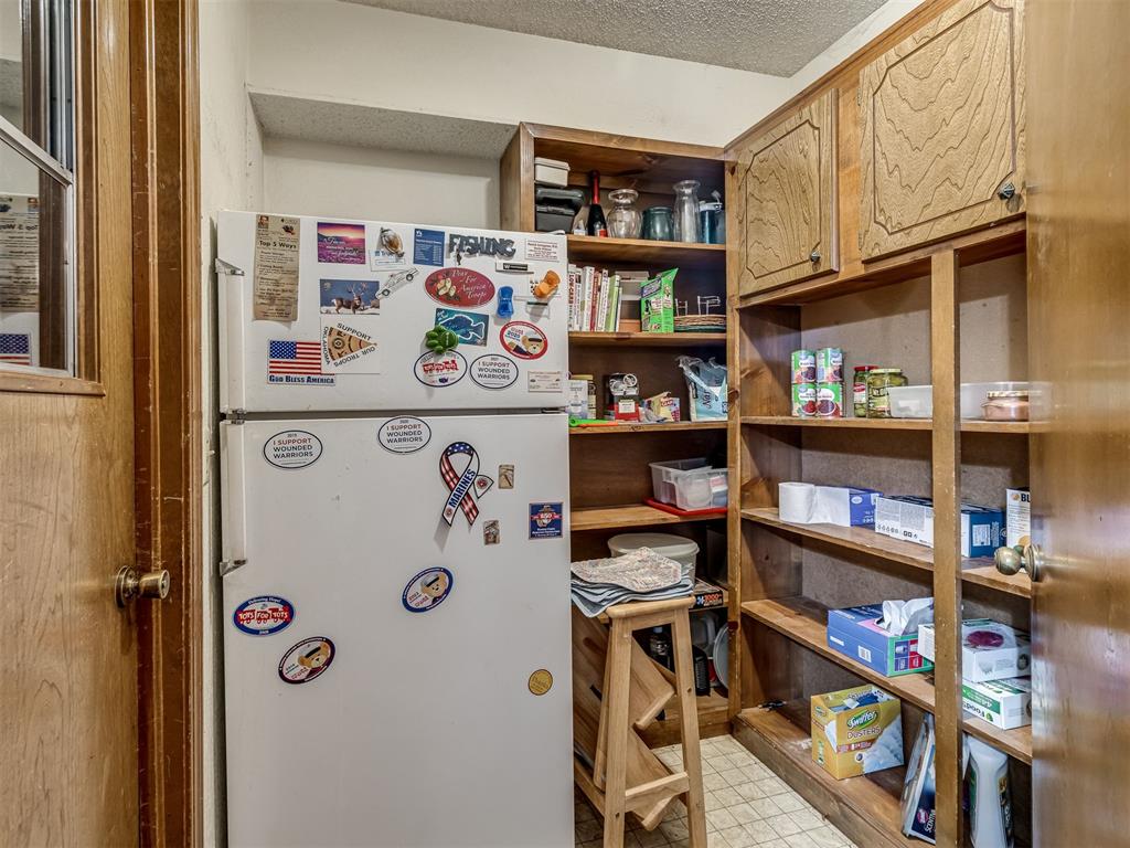 710 Deano Dr Property Photo 14