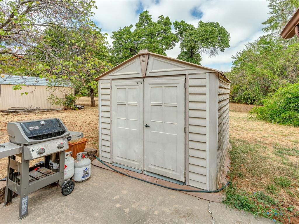 710 Deano Dr Property Photo 41
