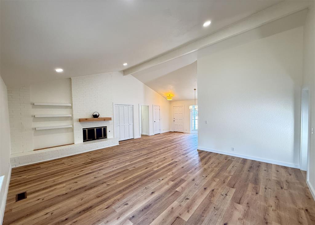 117 N Grand Fork Drive Property Photo 13
