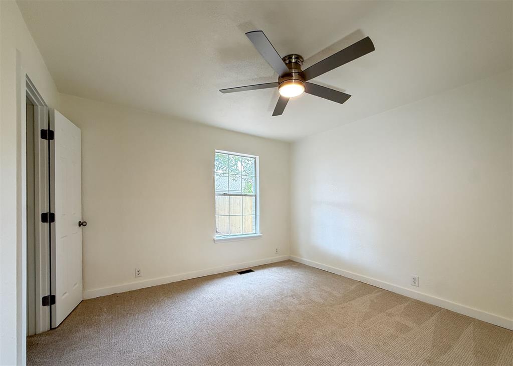 117 N Grand Fork Drive Property Photo 26