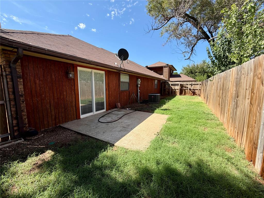 1102 Walnut Street Property Photo 22