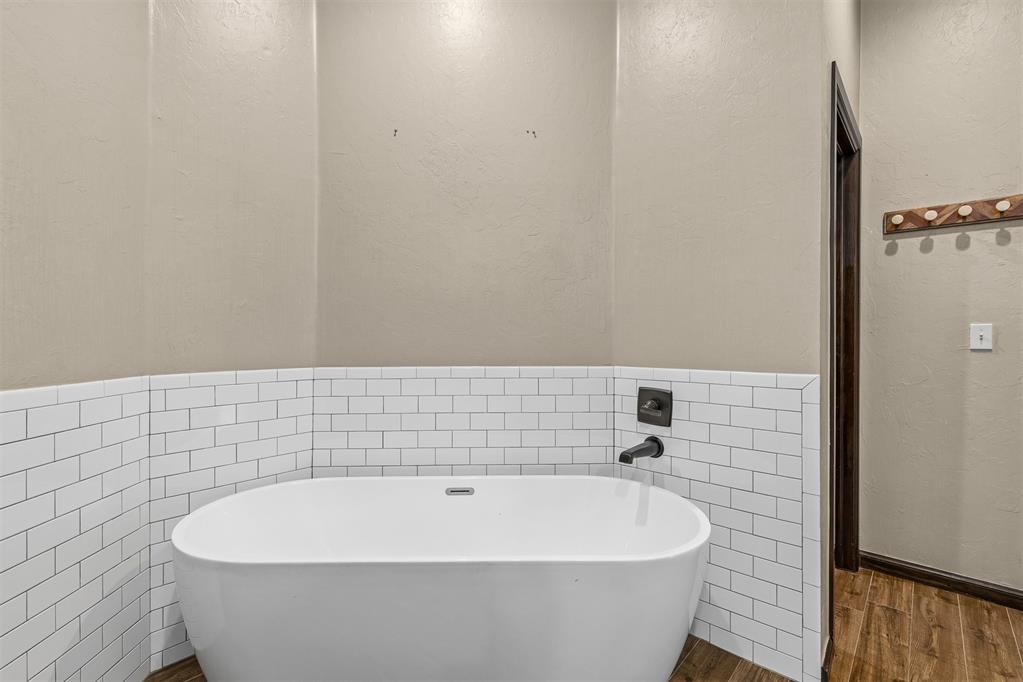3104 Sw 138th Street Property Photo 28
