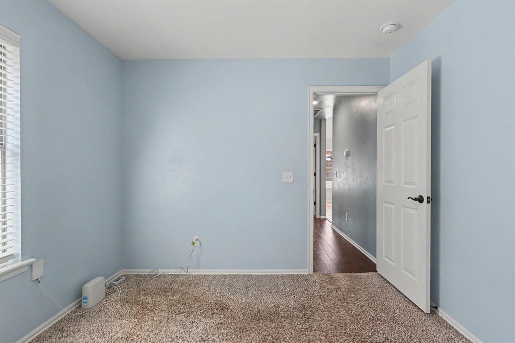 709 Bobcat Trail Property Photo 24