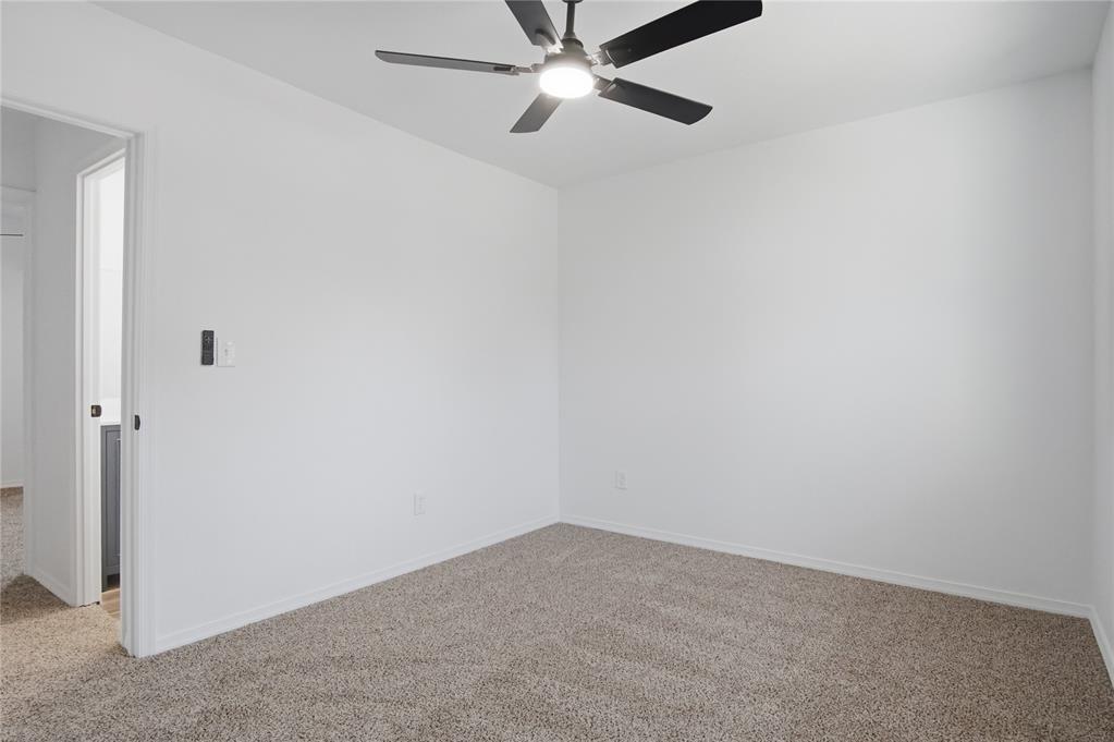 1041 Sw 33rd Street Property Photo 23