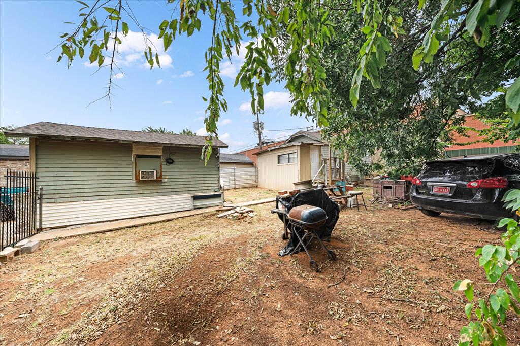 1434 Sw 28th Street Property Photo 3