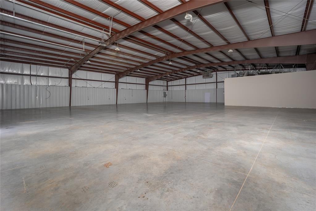 6800 Main Street Property Photo 21
