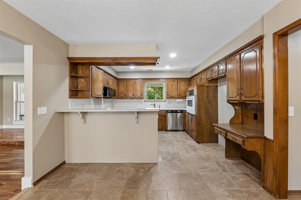 4109 Sooner Court Property Photo 12