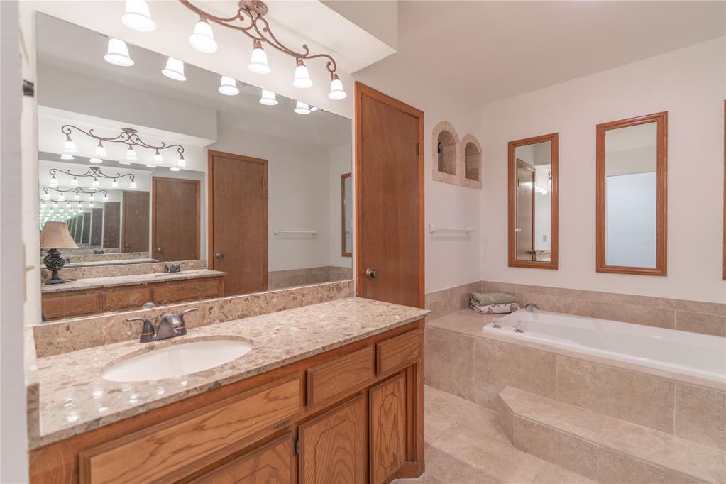 5220 Se 84th Street Property Photo 22