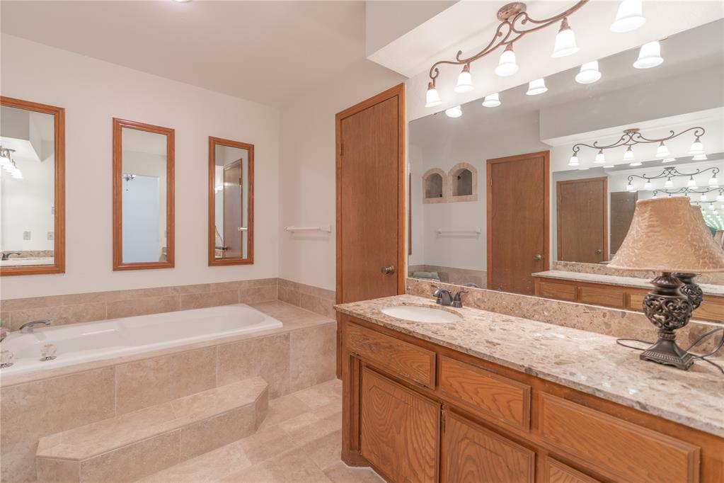 5220 Se 84th Street Property Photo 23