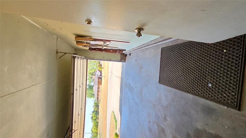 2800 N Dornick Drive Property Photo 32