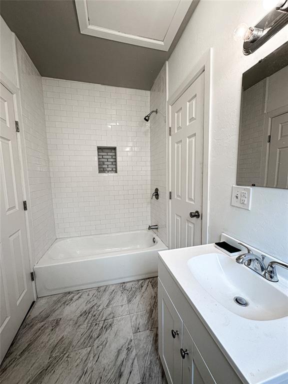 1401 S Dille Avenue Property Photo 3
