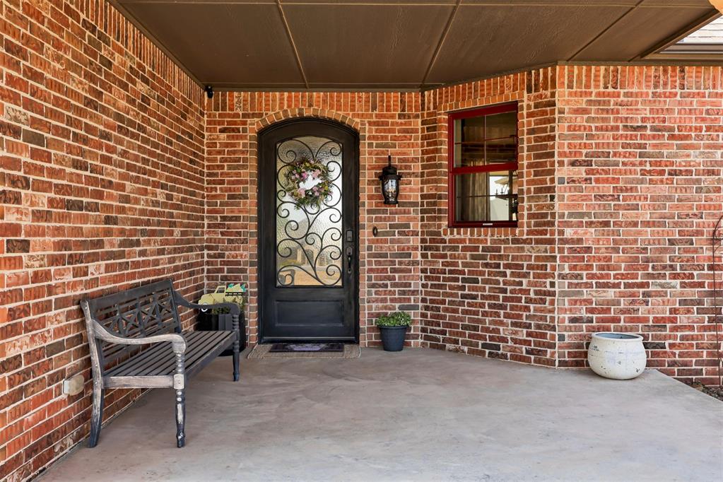 203 Raye Place Property Photo 3