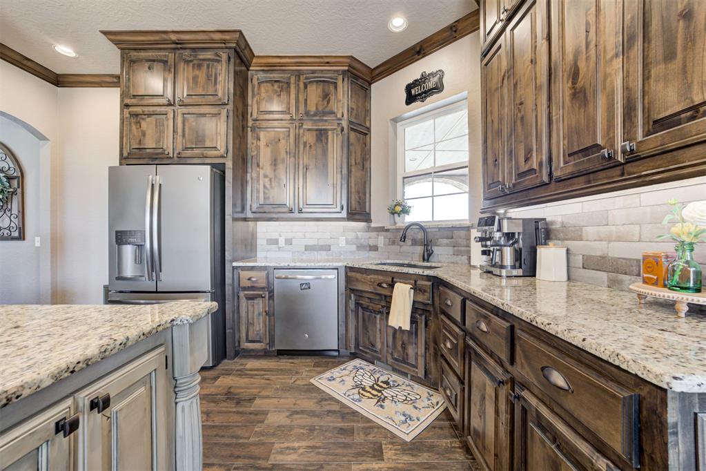 203 Raye Place Property Photo 13