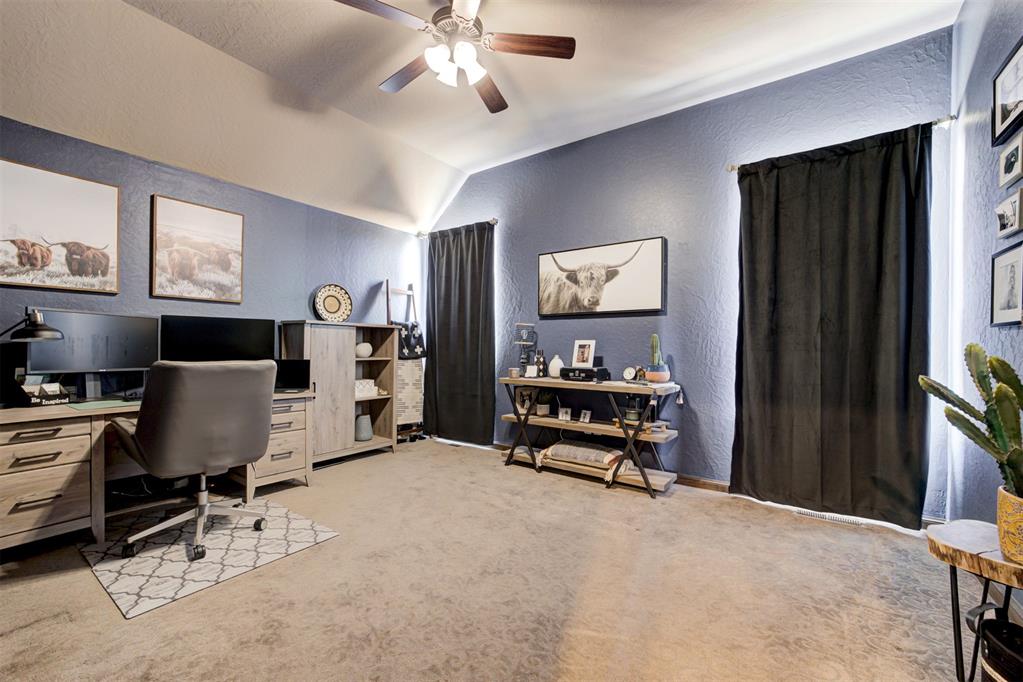 203 Raye Place Property Photo 36