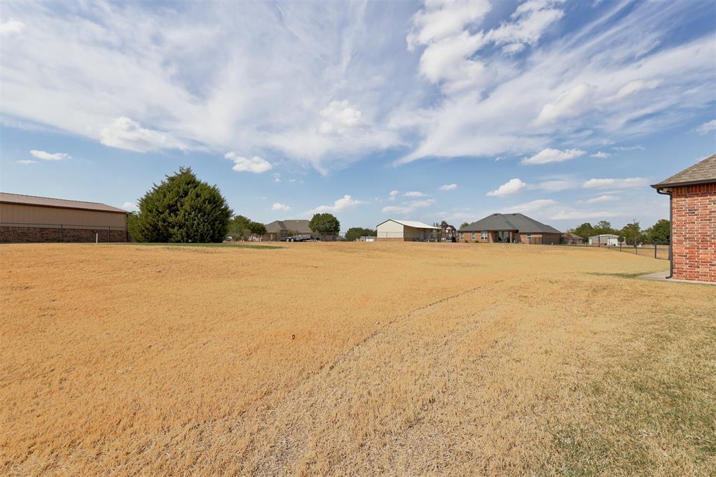 203 Raye Place Property Photo 43