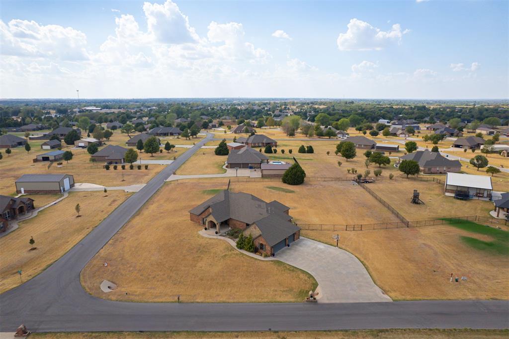 203 Raye Place Property Photo 47