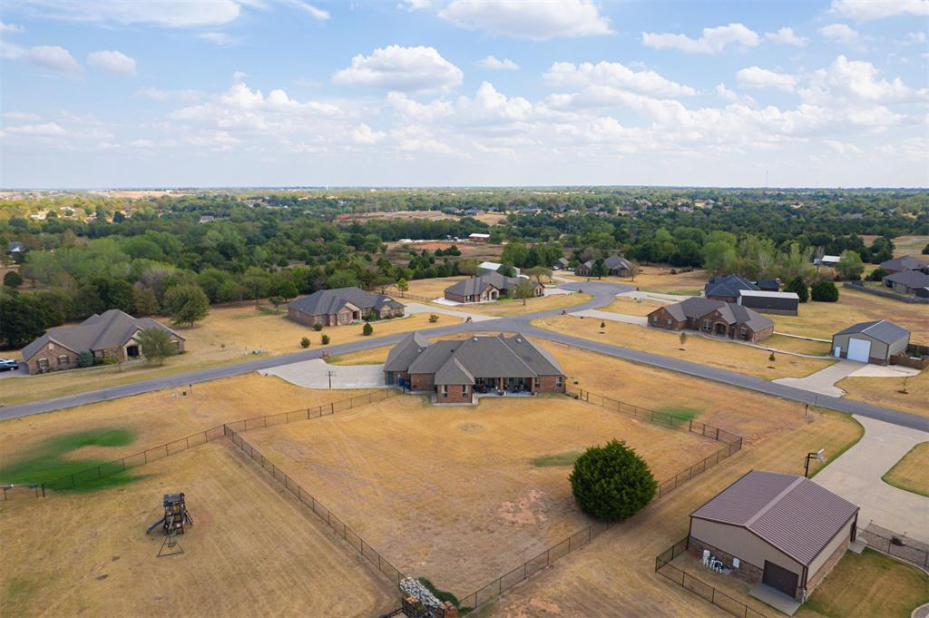 203 Raye Place Property Photo 49