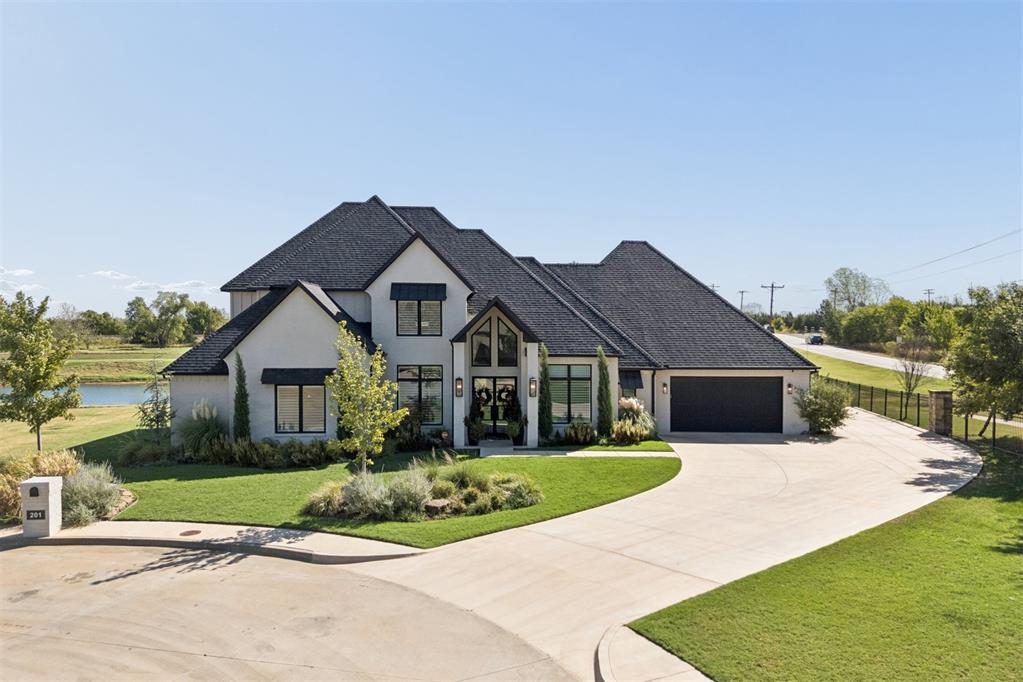 201 Saint Claire Drive Property Photo 1