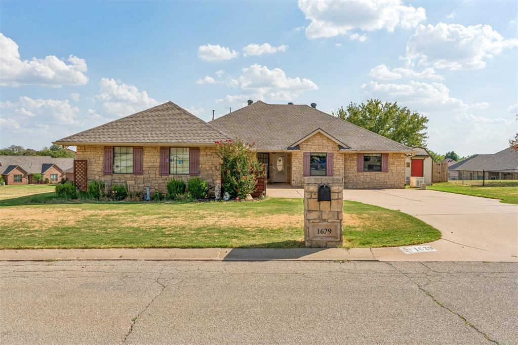 1629 Canyon Bluff Road Property Photo 1