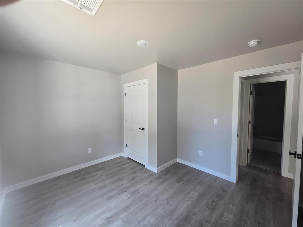 1304 E Margaret Street Property Photo 8