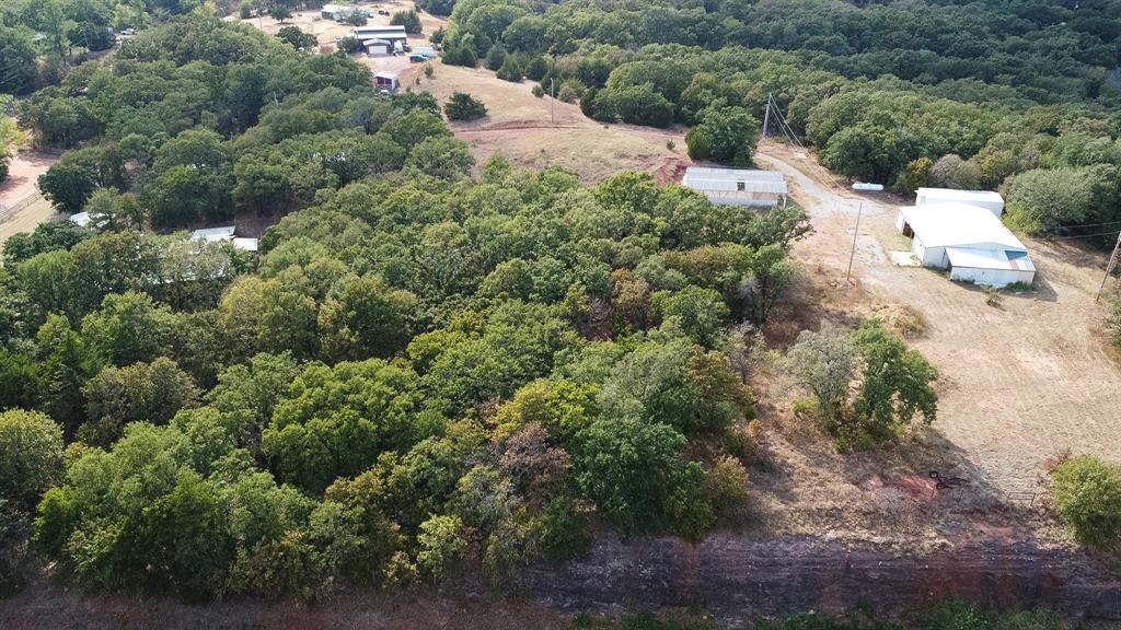 10635 N Luther Road Property Photo 3