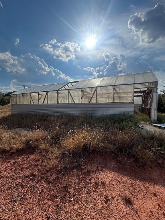 10635 N Luther Road Property Photo 6