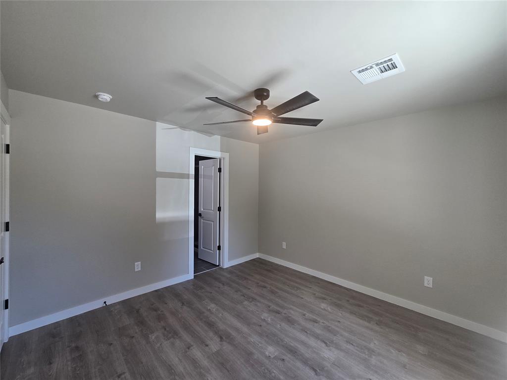 1312 E Margaret Street Property Photo 6